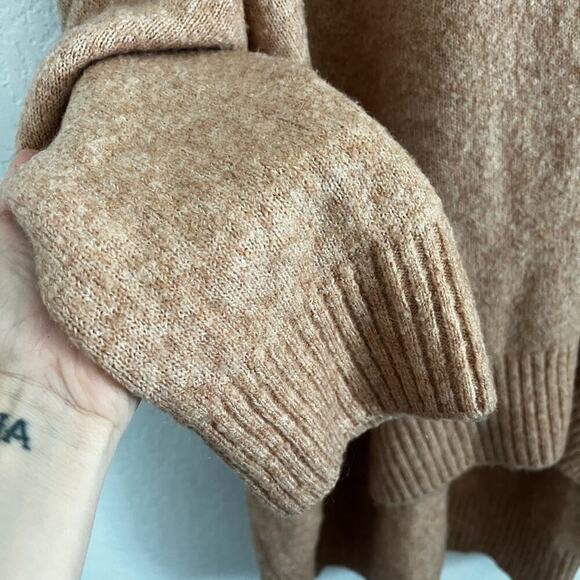Universal Standard Melissa High Low Pullover Wool Mohair Knit Sweater Tan XL 26 - Picture 5 of 6